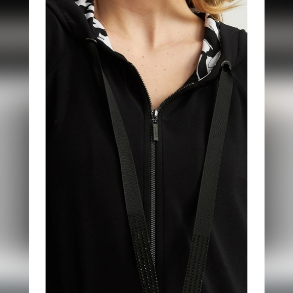 Joseph Ribkoff Women's Sz 10 Designer Graffiti Printed Black White Hooded Jacket - Picture 3 of 11